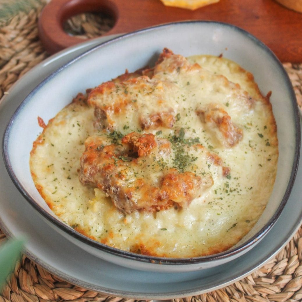 Baked Cheesy Rice Chicken